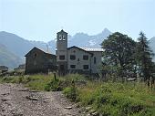 Salita dai Rif. Tavecchia, Madonna della Neve, Santa Rita in Val Biandino al Rif. FALC e Lago d'Inferno in alta Val Varrone il 3 luglio 2010 - FOTOGALLERY